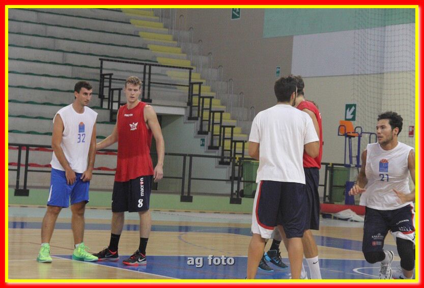 140913 basket 070_tn.jpg